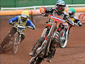 Supporting image for story: Wolves scoop win and draw