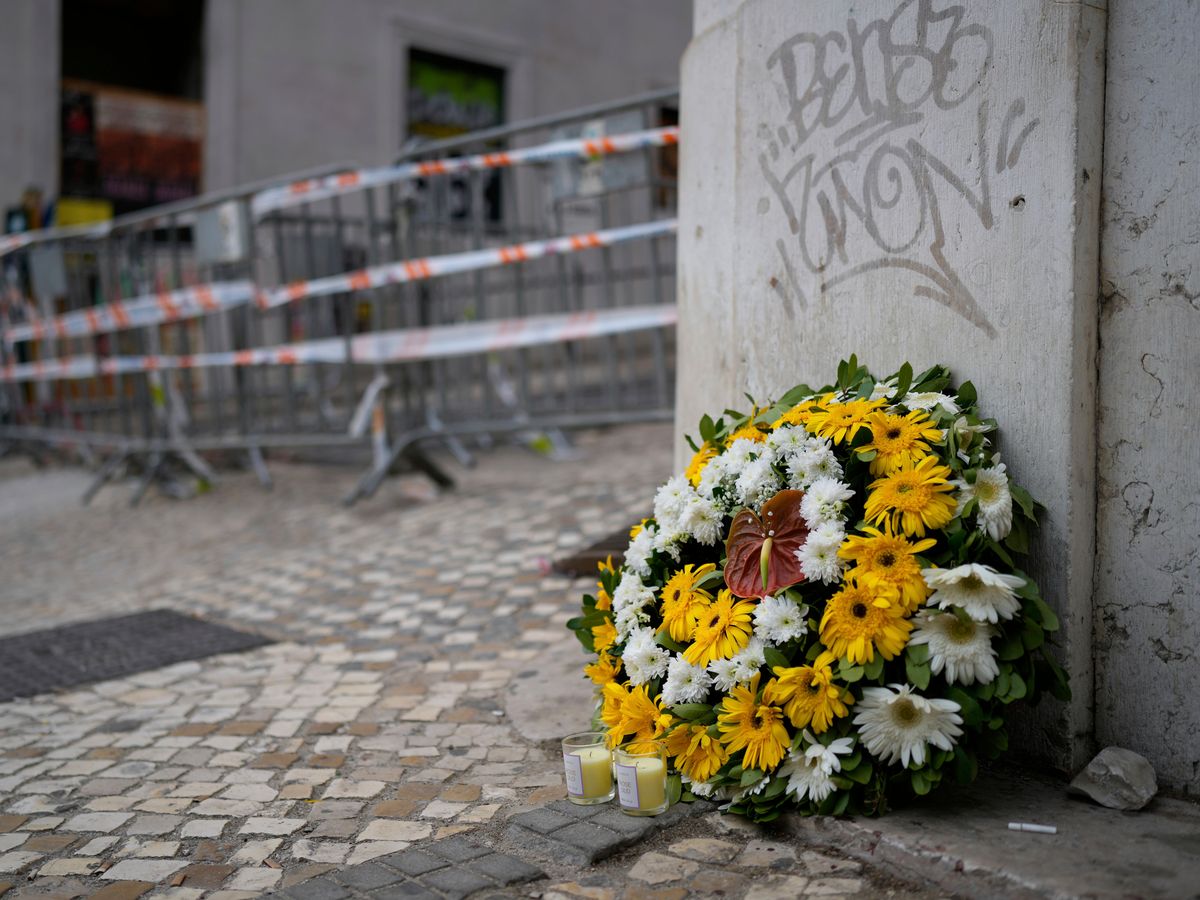 Connecting cable ‘had given way’ before Lisbon funicular crash, report says Connecting cable ‘had given way’ before Lisbon funicular crash, report says