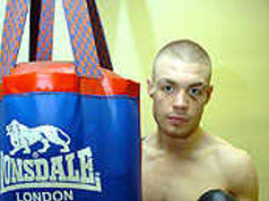 Supporting image for story: Fat fighter Ben ready for action