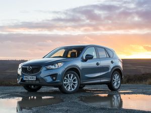 Supporting image for story: Mazda CX-5 takes title as UK’s current fastest selling used car