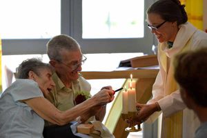 Janet and Gethin during the ceremony with chaplain Elaine Anderton.