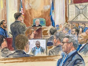 Supporting image for story: US jury awards former Abu Ghraib detainees 42 million dollars