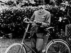 Supporting image for story: Special Wolves chant remembered on BBC The One Show