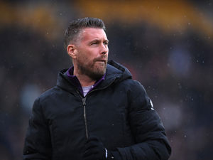 Supporting image for story: "They need to win" - Wolves boss puts pressure on rivals ahead of crunch clash