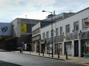 Supporting image for story: Empty Wolverhampton city centre shops set to be demolished