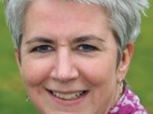 Supporting image for story: In future opposition groups will be able to put forward alternative budgets