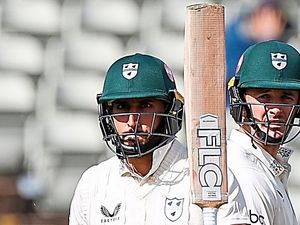 Supporting image for story: Ton-up Ali cashes in on Bears again