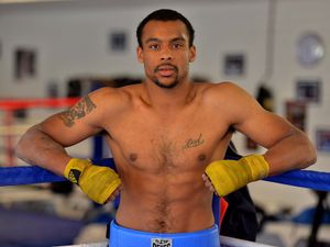 Supporting image for story: Tyler Denny warming
up for title shot