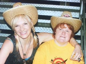 Supporting image for story