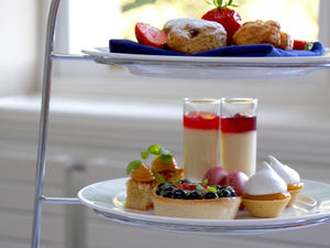 Supporting image for story: Aberystwyth’s largest tea party at Nanteos