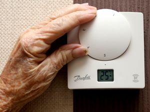 Supporting image for story: Starmer defends winter fuel payment cuts amid ‘health emergency’ warning