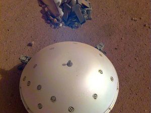 Supporting image for story: First ‘Marsquake’ recorded by US probe fitted with British seismic sensors