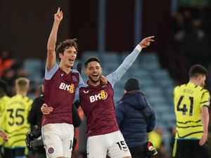 Supporting image for story: Spanish international fires Aston Villa warning 