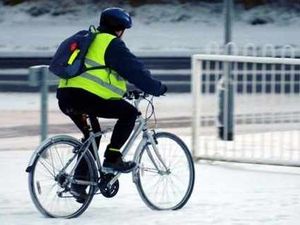 Supporting image for story: Snow chaos hits Shropshire and Mid Wales
