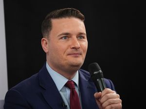 Supporting image for story: Meningitis outbreak: ‘We’re not out of the woods yet,’ says Streeting