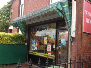 Supporting image for story: Police appeal on knife shop raid