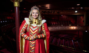 Debra Stephenson as Queen Bertha of Bilstonia - Photo by Alex Styles