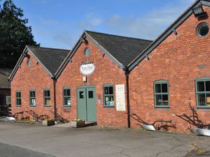 Supporting image for story: Farm attraction closes