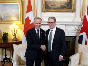 Supporting image for story: Starmer hints at revival of UK-Canada trade talks ahead of G7 summit