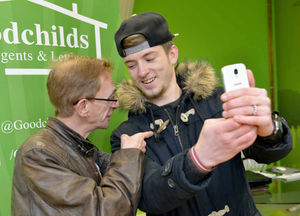 Dan Spogis takes a selfie