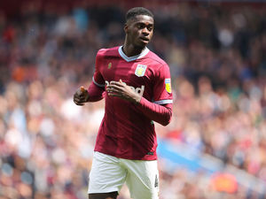 Supporting image for story: Aston Villa are keeping tabs on Axel Tuanzebe