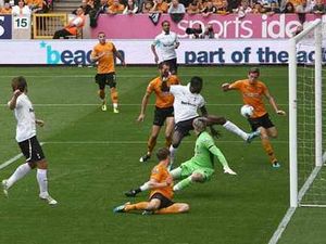 Supporting image for story: Wolves 0 Tottenham 2