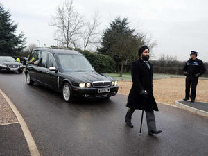 Supporting image for story: Mourners in farewell to Lord Tarsem King