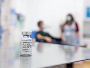 Supporting image for story: Oxford Covid-19 vaccine has good safety record and efficacy – study