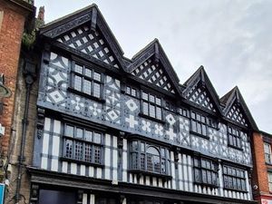 Supporting image for story: Michelin-recommended restaurant on the move - but it's not going far