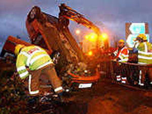 Supporting image for story: Three die in multiple crashes