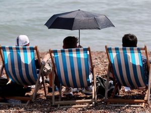 Supporting image for story: Potential heatwaves forecast next week after grey start to the weekend