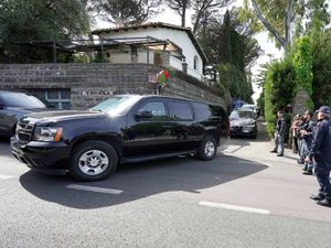 US diplomats leaving talks with Iran in Rome
