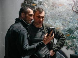 Supporting image for story: Klitschko brothers in plea for more financial, military and medical support