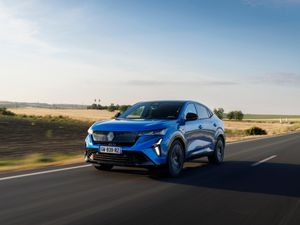 Supporting image for story: UK Drive: The Rafale is Renault’s flagship SUV that features the firm’s E-Tech hybrid drivetrain