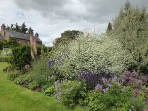 Edge Villa, near Shrewsbury. Photo: NGS