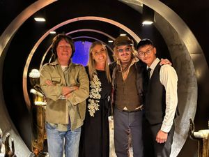 Supporting image for story: Johnny Depp leaves ‘large tip’ after booking out Birmingham curry house