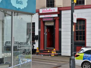 Supporting image for story: Murder probe after 29-year-old man stabbed at Walsall nightclub