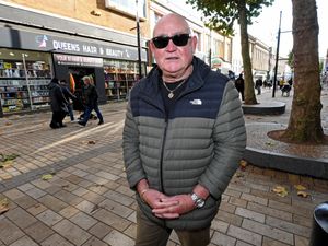 Supporting image for story: 'They are ruining the city!' Shoppers on 'shocking' Wolverhampton bus lane fine figures