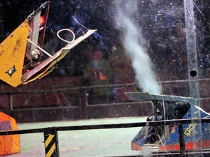 Supporting image for story: Robot Wars champions to battle for new crown at Cannock show