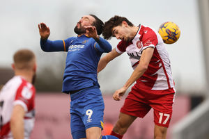 Ryan Bowman of Shrewsbury Town and Finley Burns of Stevenage (AMA)