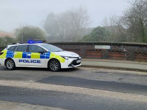 Supporting image for story: Canal cordon in place following discovery of 'body in the water' in Wolverhampton