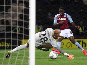 Supporting image for story: Aston Villa will wait on loan decision over in-demand striker Keinan Davis 