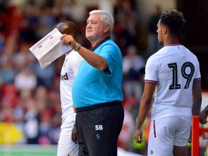 Supporting image for story: Aston Villa make loan move for Atletico shot-stopper Andre Moreira