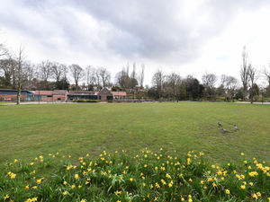 Supporting image for story: Walsall Arboretum fully closed after social distancing 'ignored by some visitors'