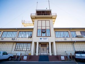 Supporting image for story: US deports immigrants to Venezuela after judge blocked Guantanamo Bay transfer