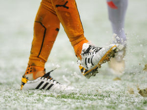 Supporting image for story: Winter weather chaos: Which football fixtures are on this weekend?