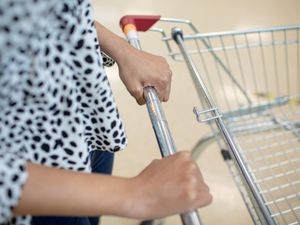 Supporting image for story: How sensors on supermarket trolleys could help spot people at risk of stroke