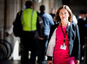 Supporting image for story: MP brands Telford school vaccination protests 'unacceptable'