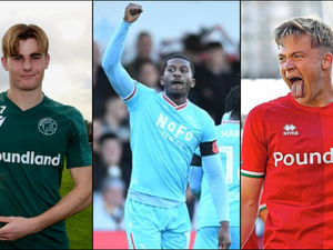 Supporting image for story: How Daniel Kanu's Walsall numbers compare with Nathan Lowe and Freddie Draper