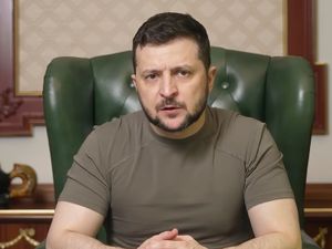 Supporting image for story: Four presidents take train to Kyiv to meet Volodymyr Zelensky